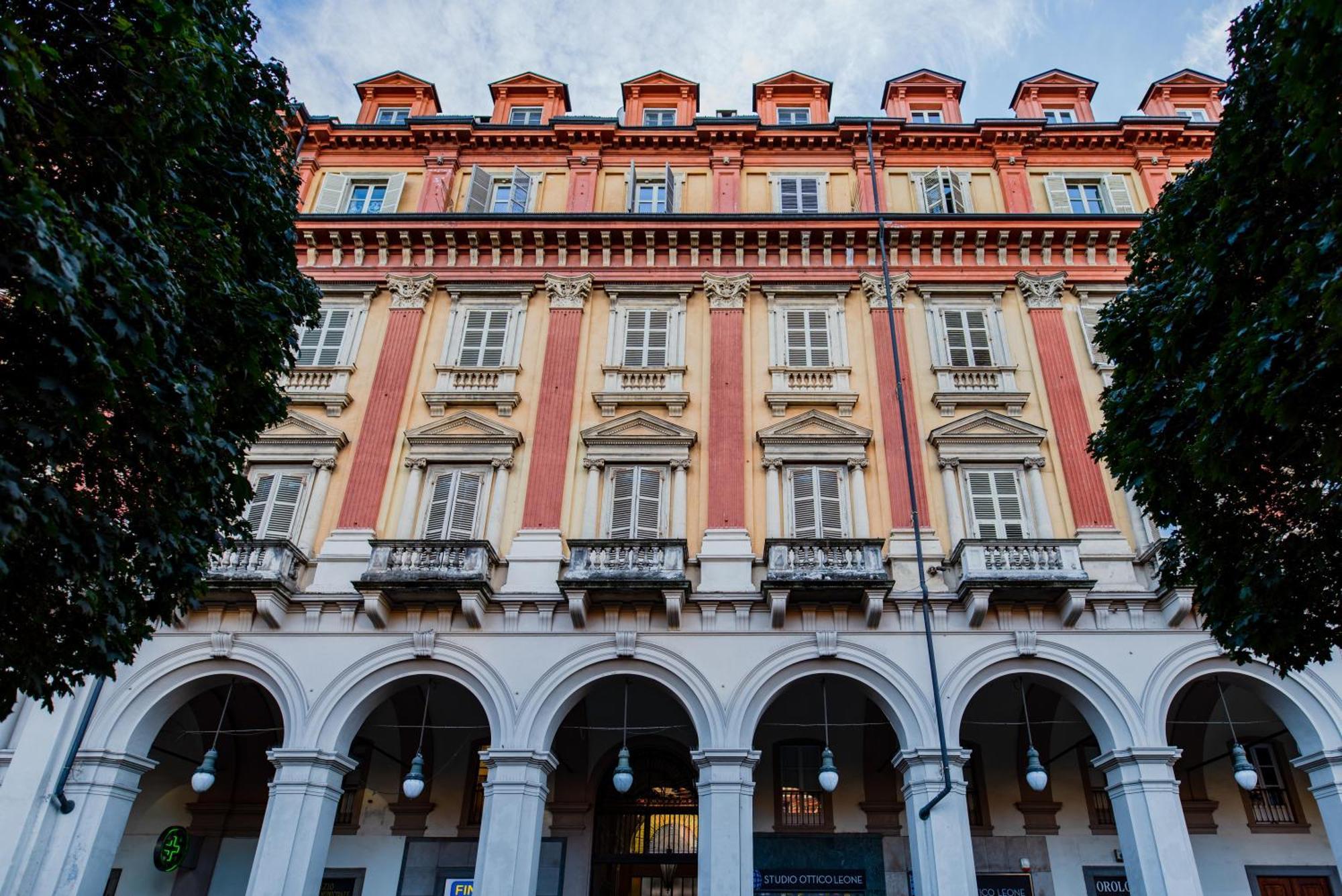 Statuto Suite Torino Turim Exterior foto